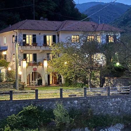 Appartamento In Villa A 5 Km Dal Mare Albisola Superiore Dış mekan fotoğraf