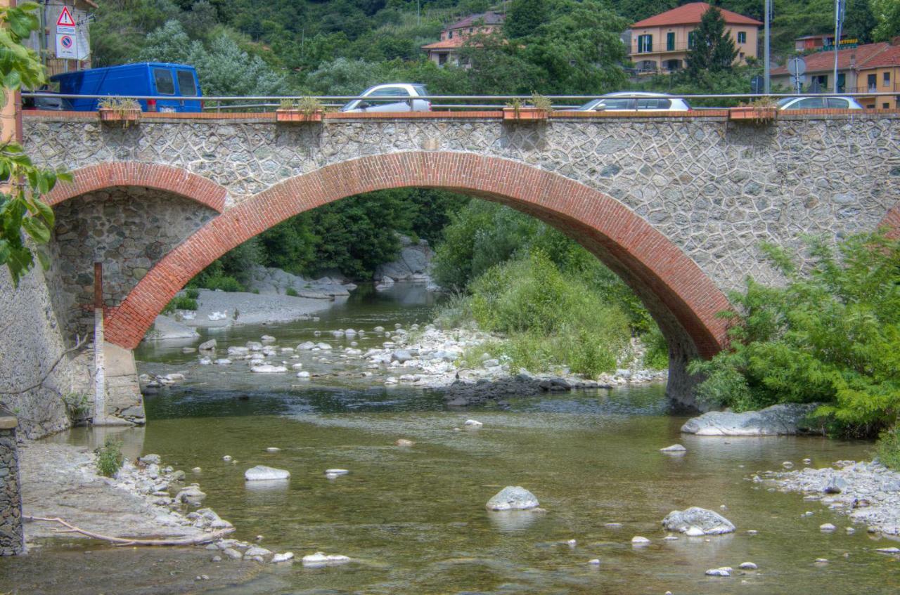 Appartamento In Villa A 5 Km Dal Mare Albisola Superiore Dış mekan fotoğraf